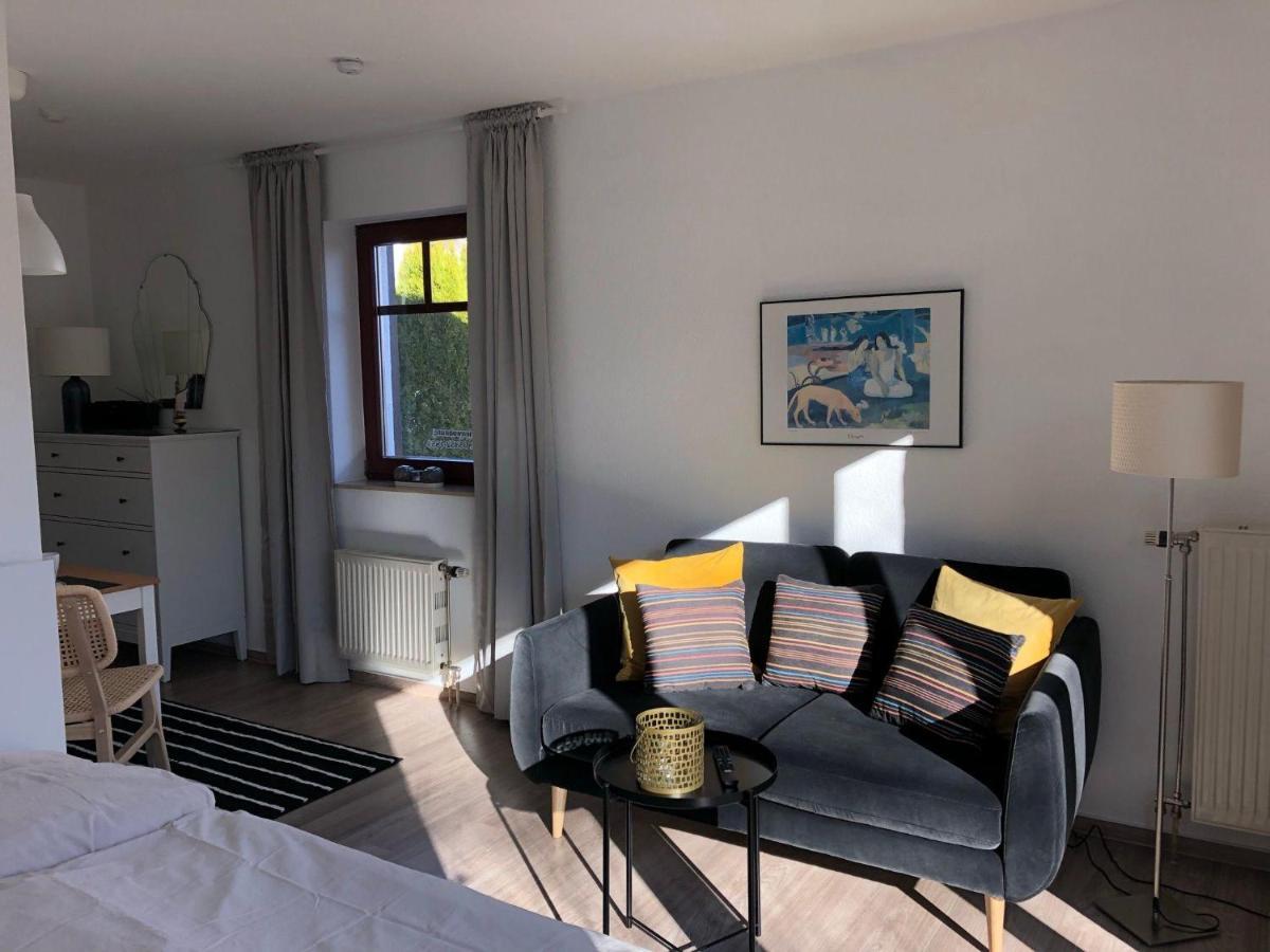 Ferienwohnung-Klaus-Stoertebeker-Mit-Sonnenterrasse-Garten-Zwischen-Strand-Wald-Und-Wiese Gustow  Экстерьер фото